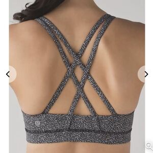 Lululemon Energy Bra Power Luxtreme Ripple Jacquard Black White